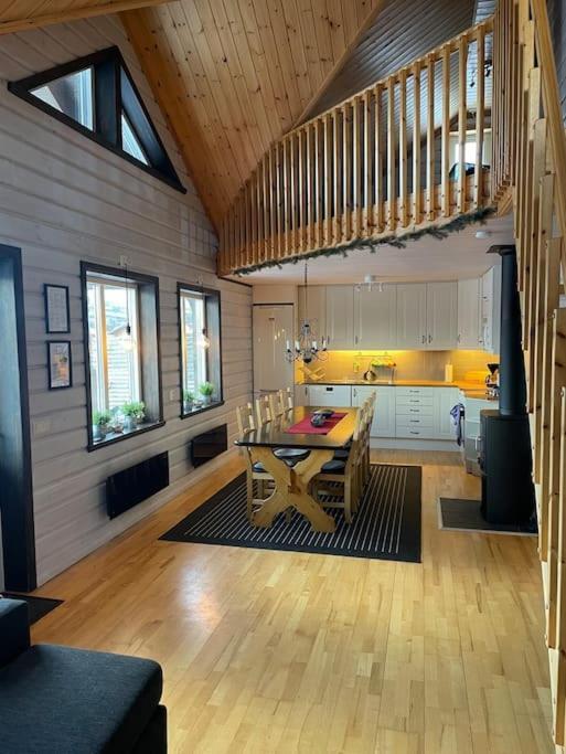 Cabin In Bruksvallarna Luaran gambar
