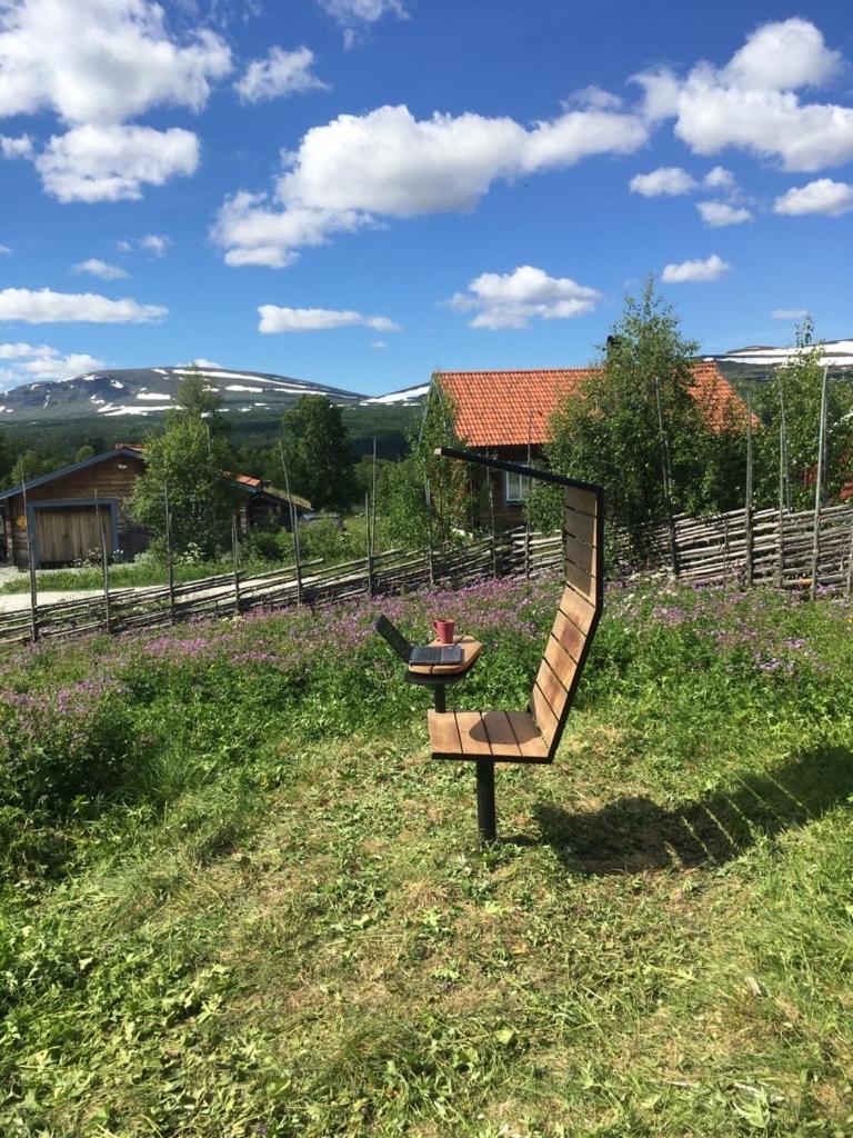 Cabin In Bruksvallarna Luaran gambar